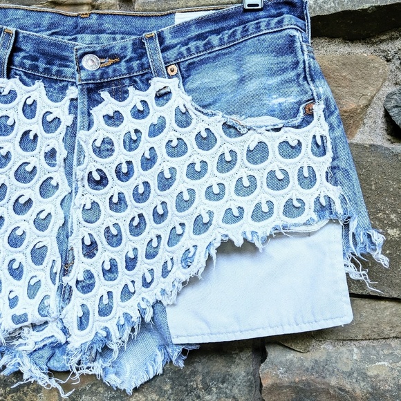 LEVI STRAUSS 501 Crochet Cutoff Remade Shorts L - Picture 3 of 9